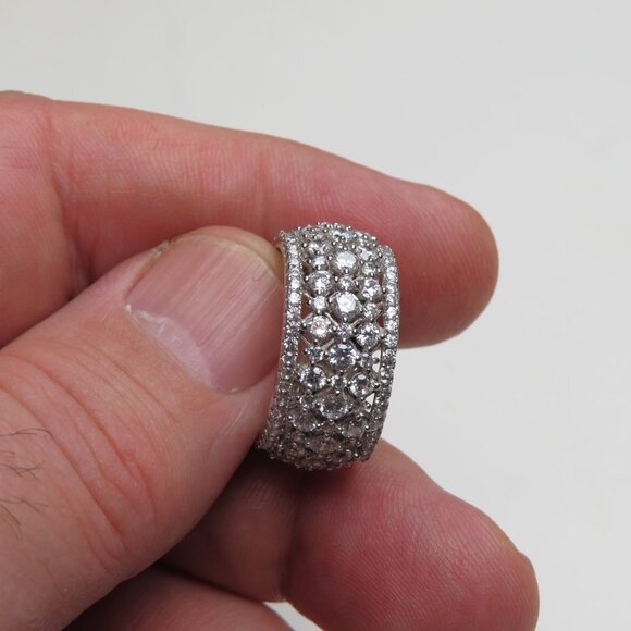 *Sterling Silver Diamond Ring Band - Picture 2 of 4
